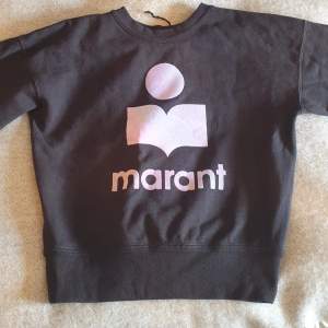 Isabel Marant tröja i nyskick,använd max tre gånger och är i nyskick.z