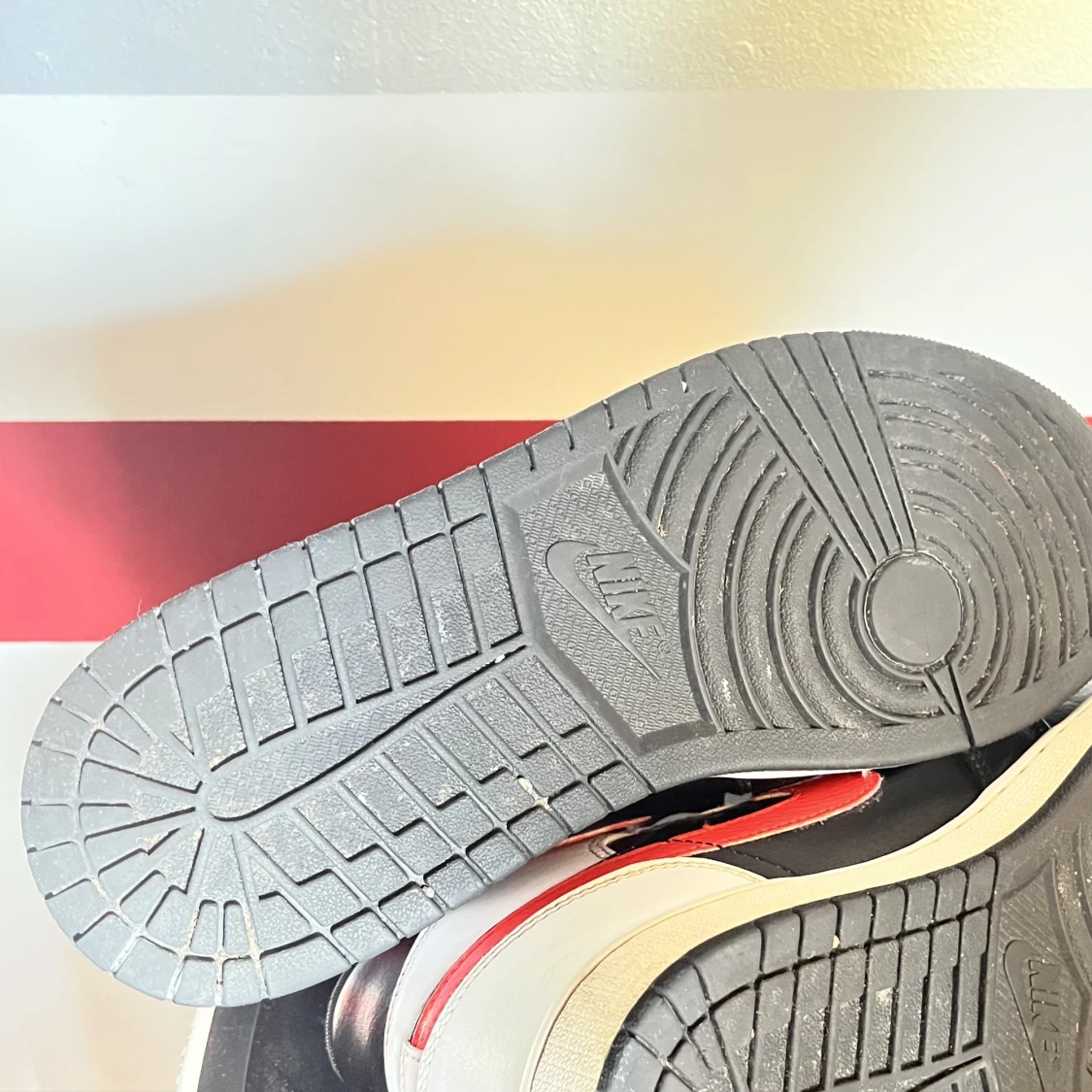 Jordan 1 chile red - 91