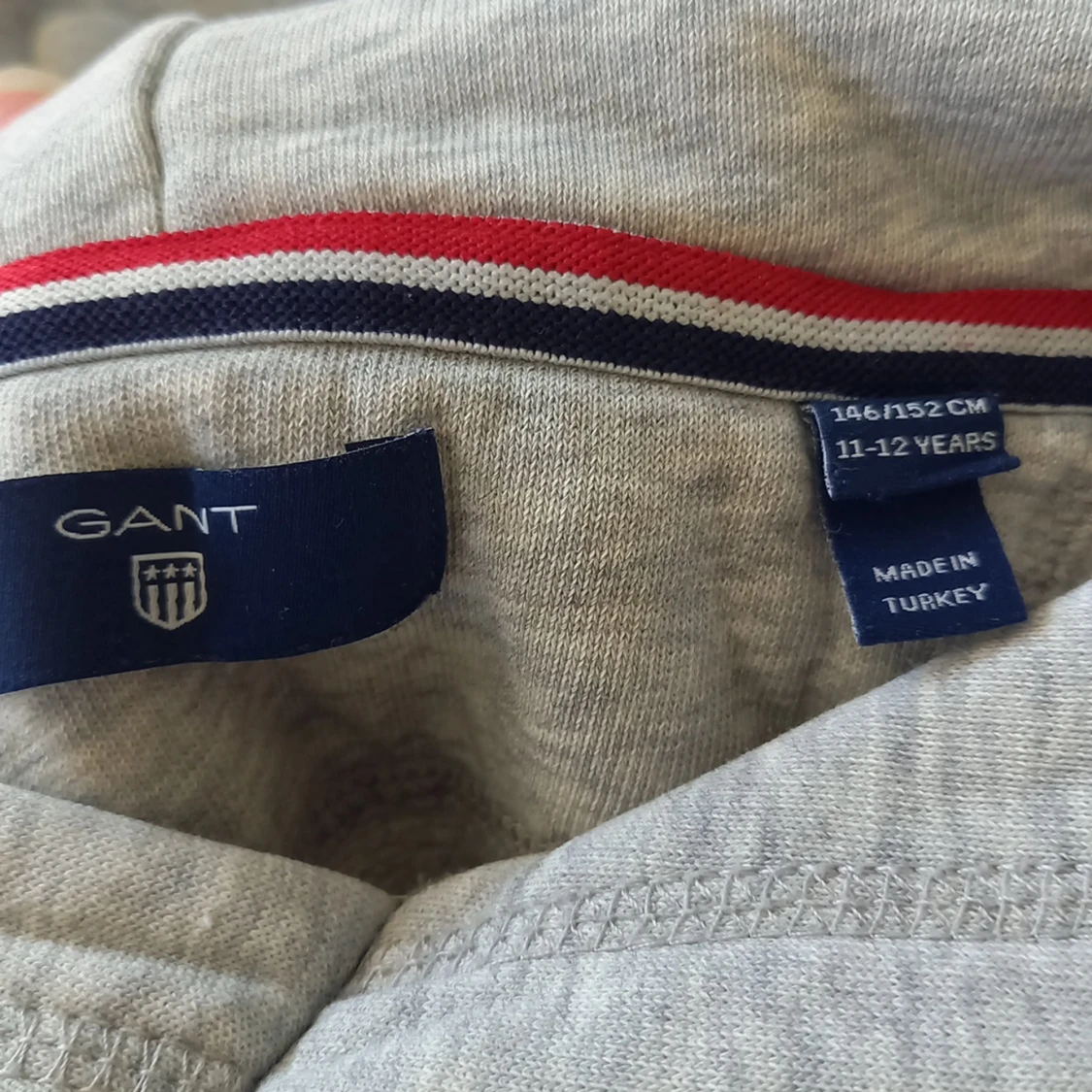 Gant Hoodie  - 90