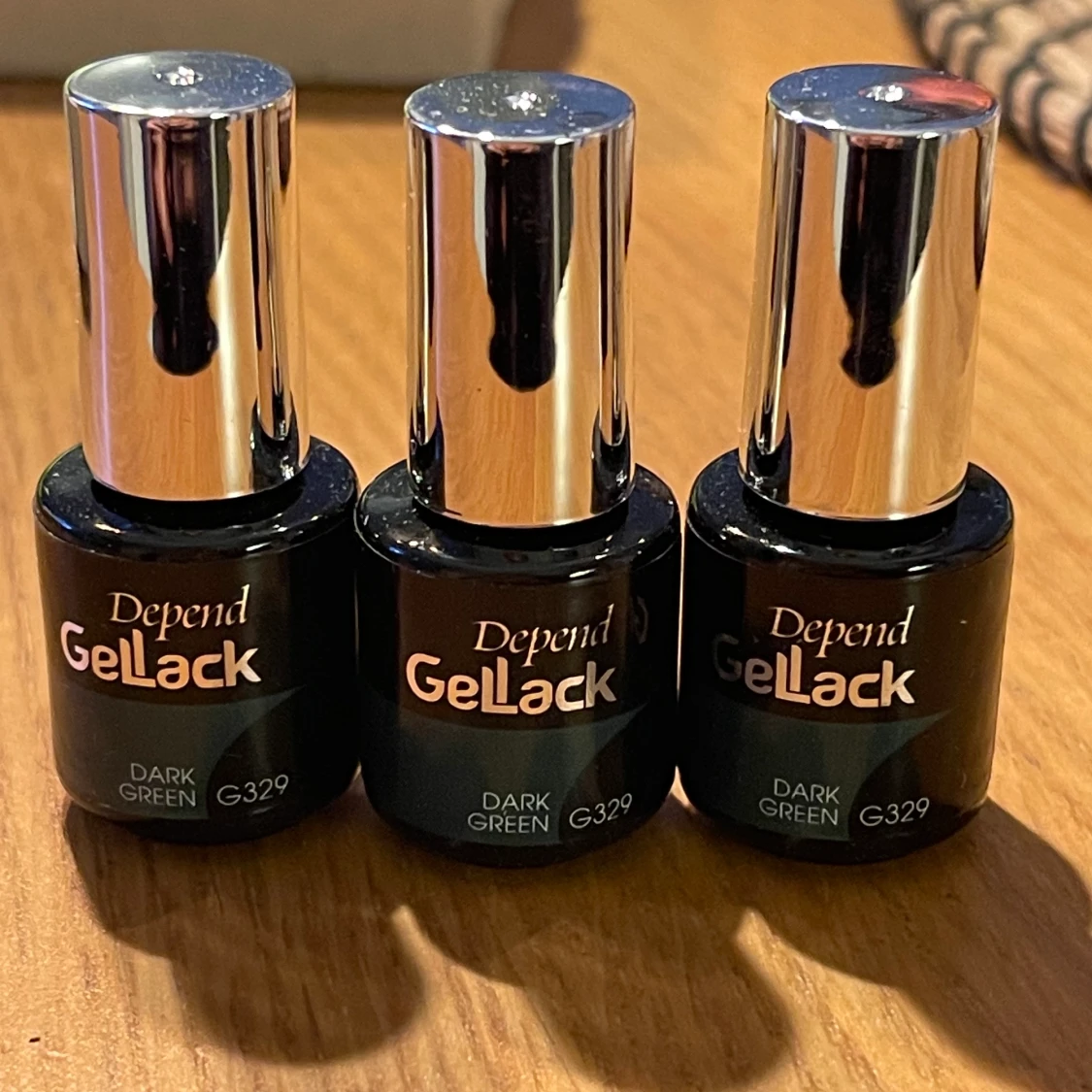 Nagellack  - 90