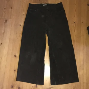 Manchester byxor - Raka byxor i manchester tyg