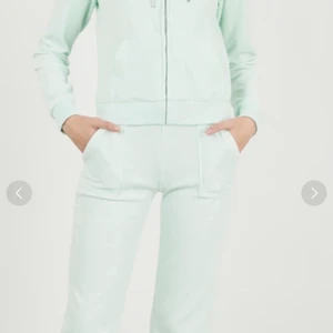 Juicy couture SÖKER - SÖKER koftan till detta Juicy couture set!!!! Det är i färgen del ray mint, söker helst storlek xxs/xs/s. För ett rimligt pris under 500 kr. Kontakta mig gärna ❤️ kan mötas upp i Göteborg eller ta det genom frakt