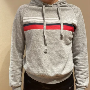 Grå hoodie - LA hoodie, bomull, varm och skön 