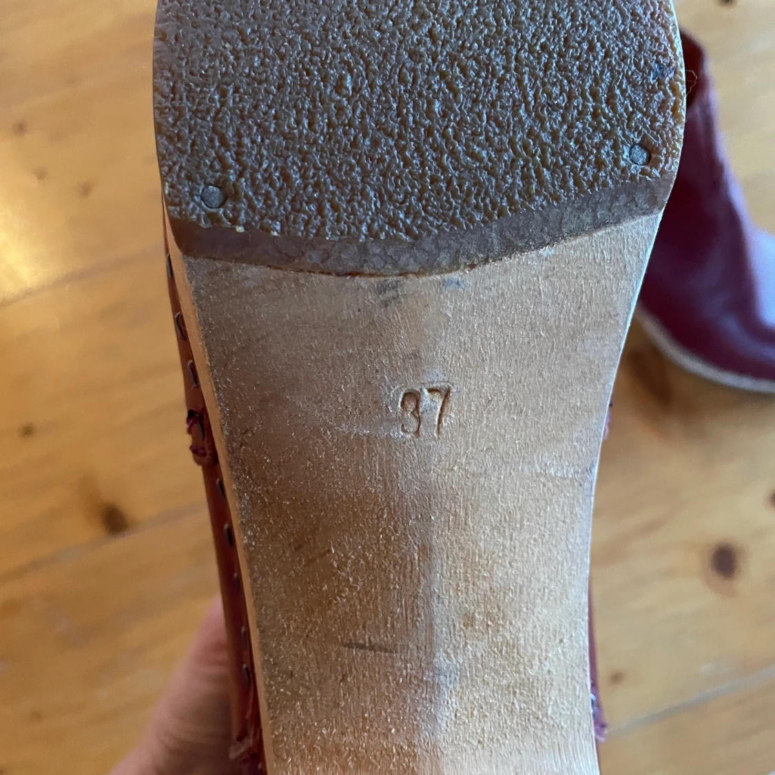 Swedish hasbeens stl 37 - 90