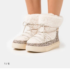 SÖKER!!! - Om någon har dessa eller väldigt liknande skor i strl 40, 41 eller 42 eller kanske 43 skriv till mig GENAST!