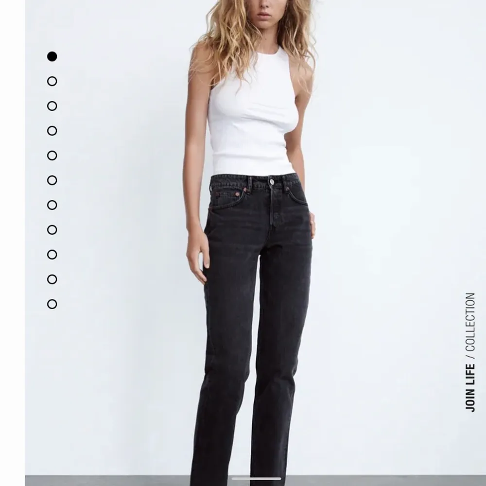 Mid Rise jeans från Zara, helt oanvända💗. Jeans & Byxor.