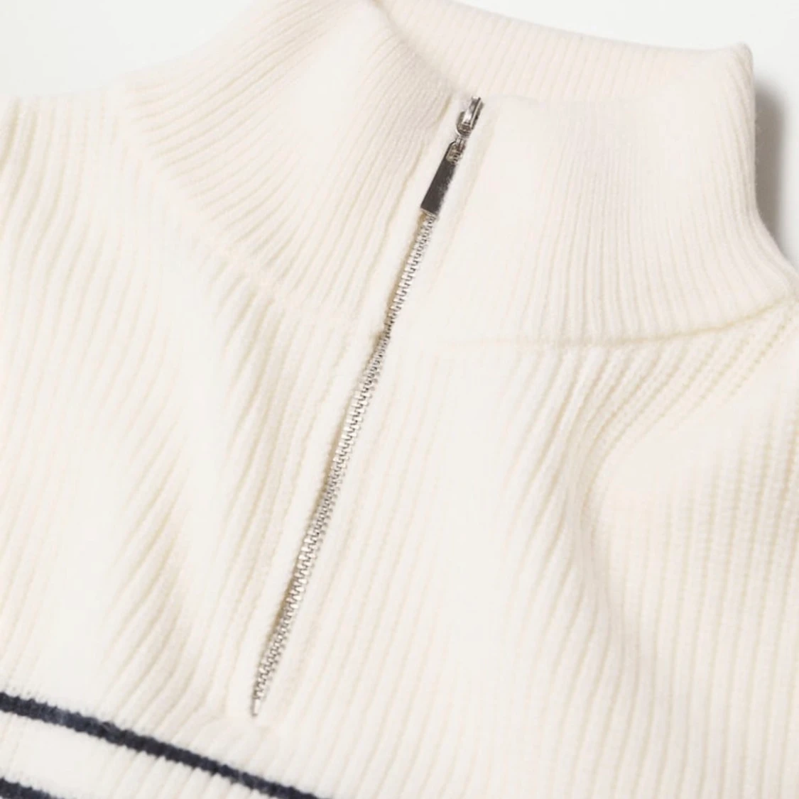 Mango zip tröja  - 90