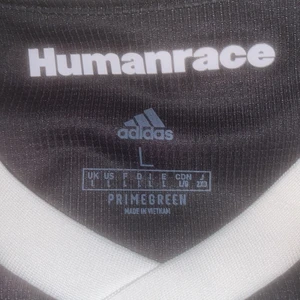 AdidasX Humanrace Real madrid shirt - Storlek L. Nästan helt ny