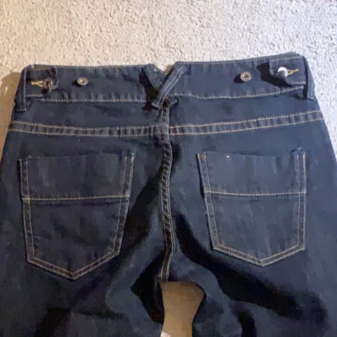 lågmidjade jeans 👖  - 91