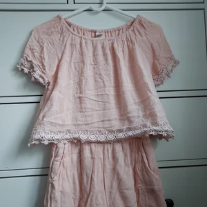 JumpSuite lindex kids - Som ny, endast använd en gång, storlek 146/152 10-12 years 