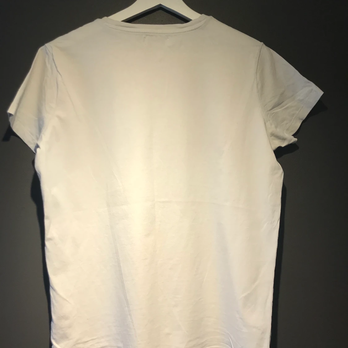 Vit t-shirt  - 90