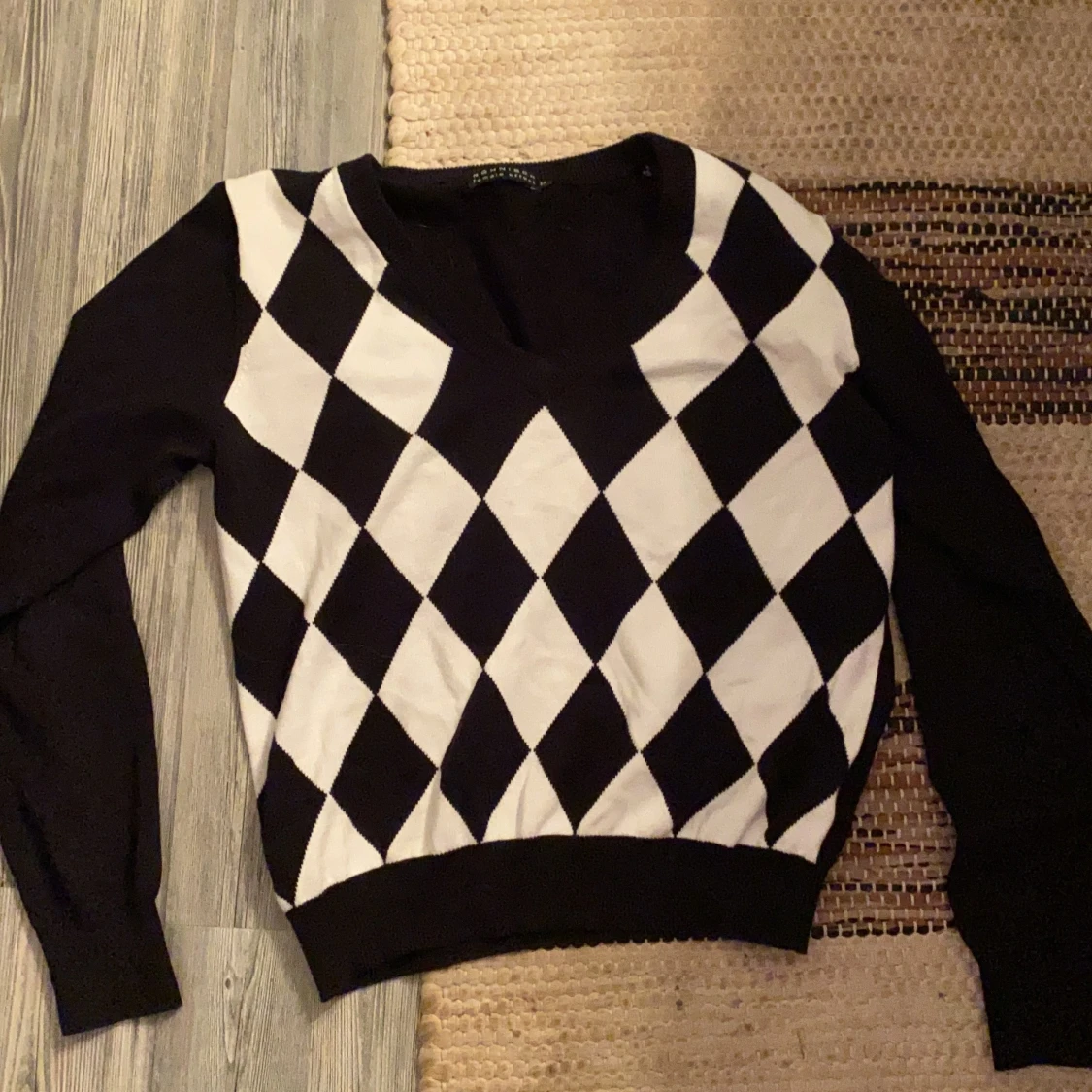 Stickad tröja