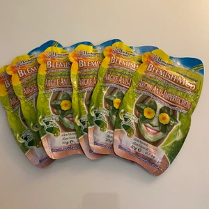 Ansiktsmasker  - Helt nya ansiktsmasker, alla för 90kr nedsatt frakt  eller 1st för 15kr vanlig frakt 