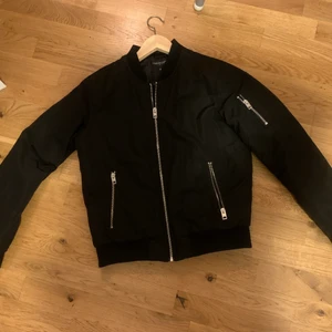 Bomberjacka - Strl 36