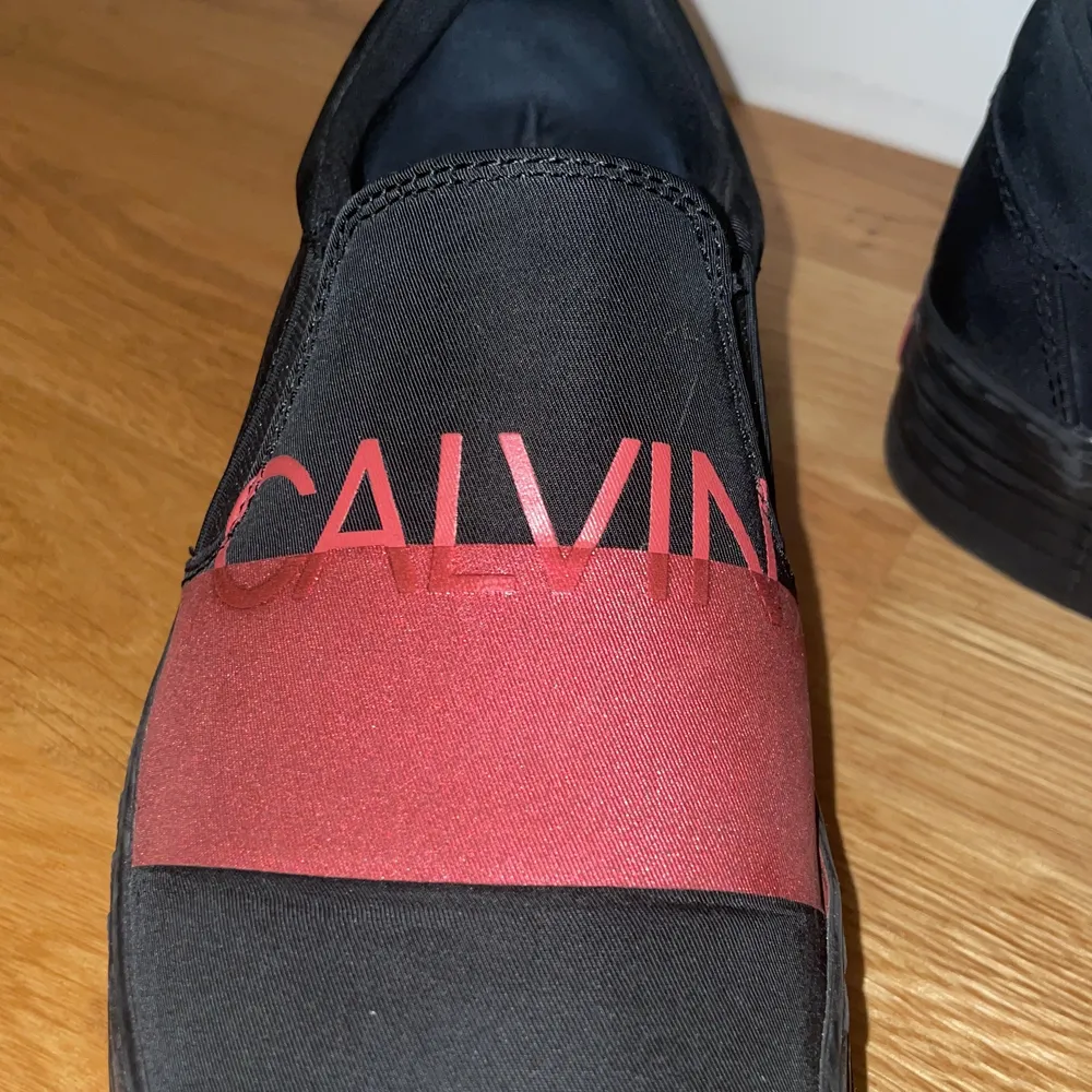 Calvin klein skor i storlek 37.. Skor.