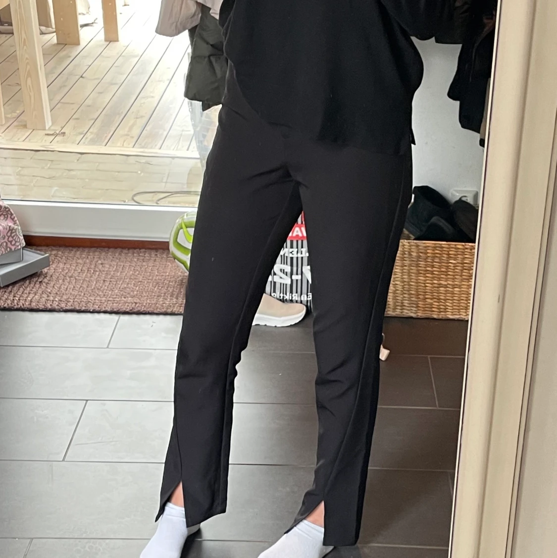 Nakd kostymbyxor med slits stl 36