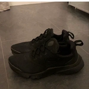 Nike presto skor - Svarta Nike presto skor