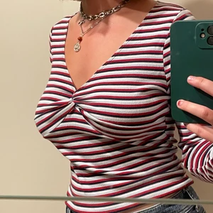 Hollister långärmad tröja stl. L - Hör av dig om frågor!:)