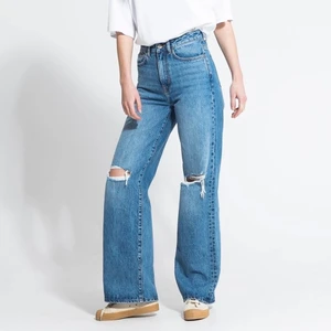 Lager 157 Jeans Boulevard - Helt oanvända jeans från Lager 157. Modellen heter Boulevard och det är storlek S. Säljer på grund av att de är för korta för mig. Kan mötas upp i Stockholm annars står köparen för frakten.💘