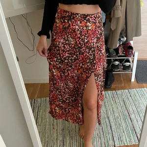 H&M floral skirt, size 36, never worn!  - H&M floral long skirt. Size 36. Never worn, in perfect condition. 
