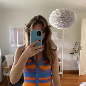 Fin topp från zara - Fin topp från zara som är sparsamt använd. Den är i storlek m, men passar mig som är en s.