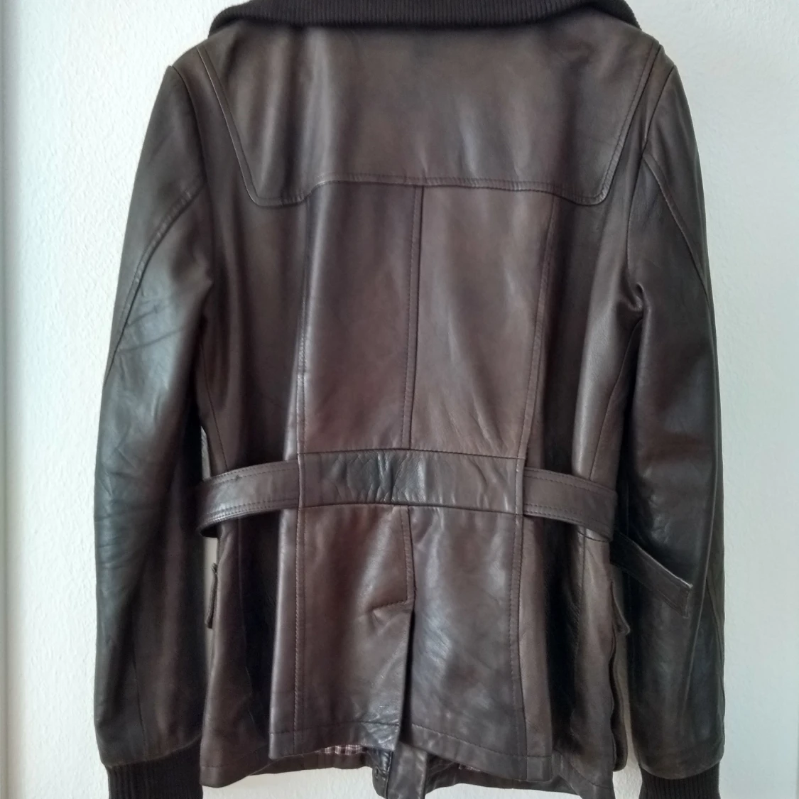 Äkta läder jacka - 90
