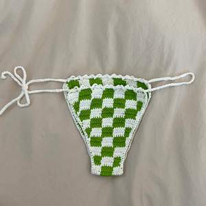 New, shein, fit 36 and 38, crocheted, green, white, cute