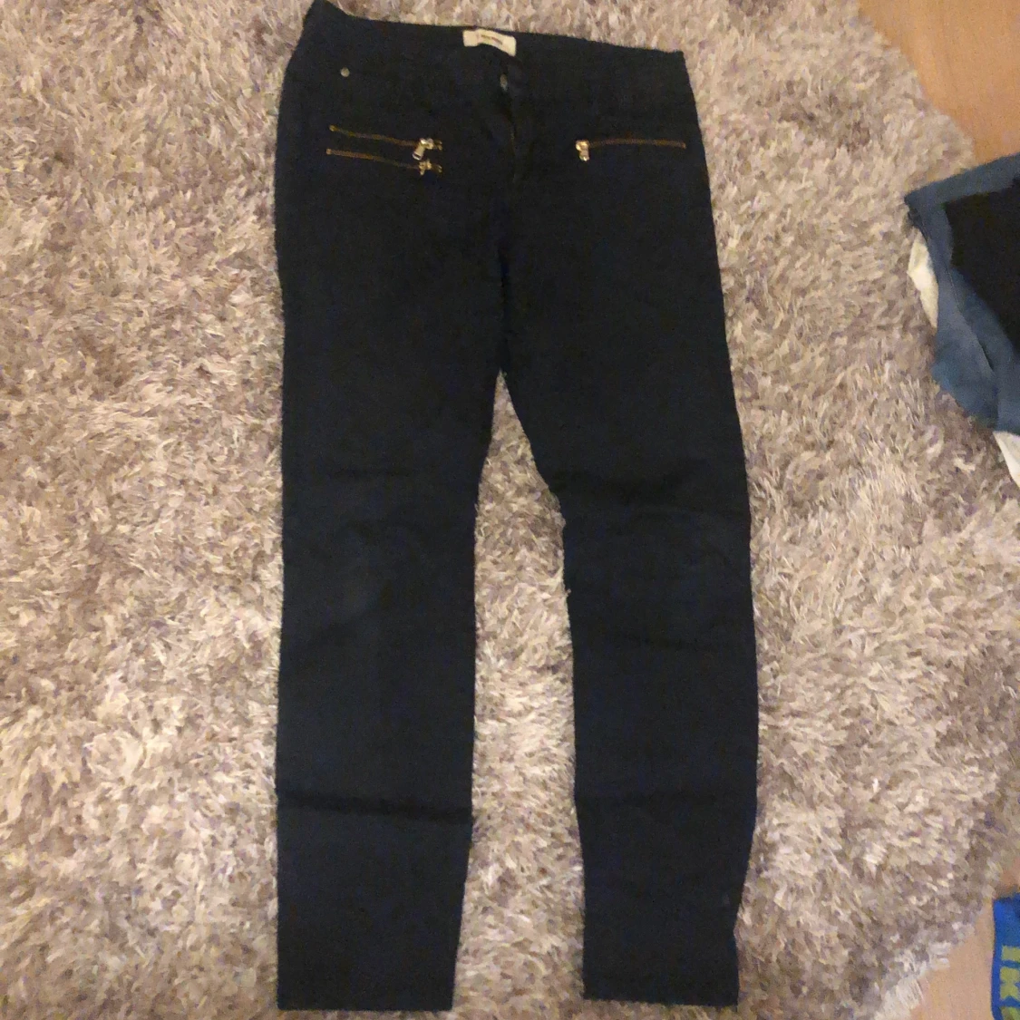 Jeans i strl 30