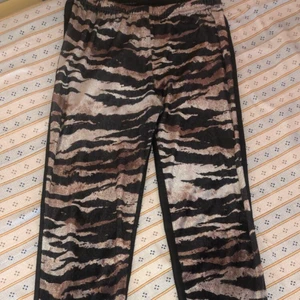 Byxa  - En jättefin byxa och jätte skön 