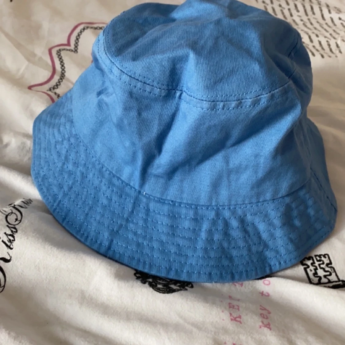 Blå bucket hat - 90