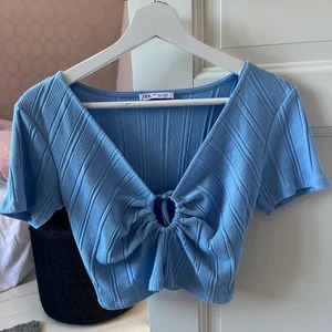 Blå topp - Blå topp från zara 