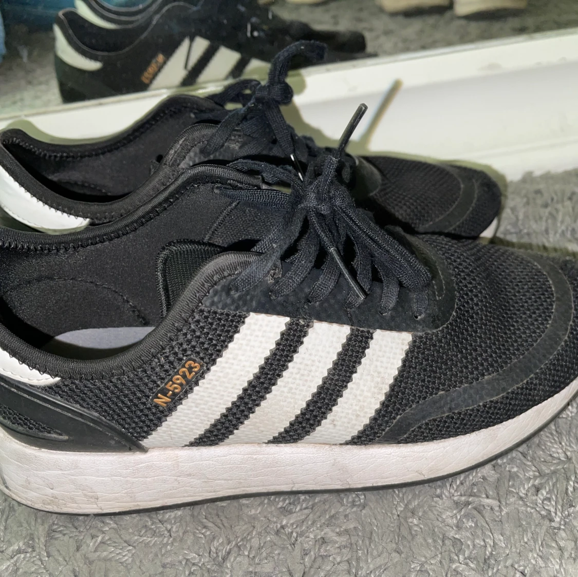 Adidas Skor - 90