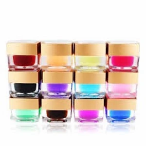 Nagelkit/nagelproduktet  - Hej har massa nagel grejer som jag inte använder ligger bara hemma dom är helt nya vissa är bara öppnade men aldrig använda massa filer och tillbehör har tippar och nagellack en UV lampa som är helt ny oöppnad / en annan som också är helt ny så 2 UV lampor helt nya den stora är använd 2 gånger i 15 min har lim och allt annat som glitter och penslar och nagel clenser / 3 akryl pulver oöpnade ( vit,genomskinlig,rosa ) vid intresse skriv gärna så skickar jag bättre bilder /video (Priset kan diskuteras)