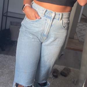 Gina tricot 90’s high way jeans