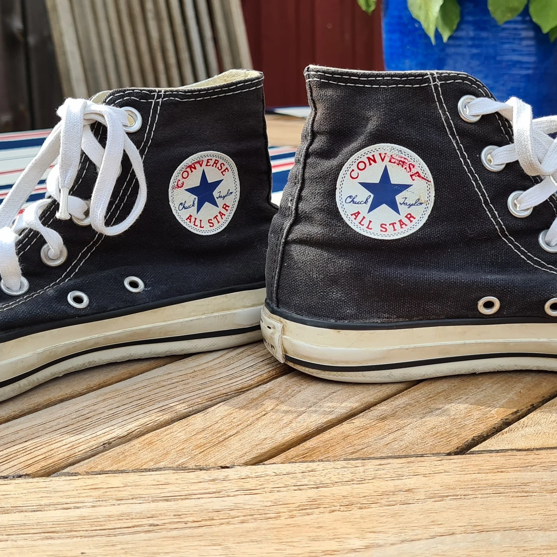Svarta converse 