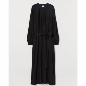 Lång klänning - H&m  - Aldrig använd