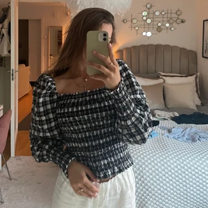 Topp - Helt ny aldrig använd, bra skick, skriv vid frågor ❤️