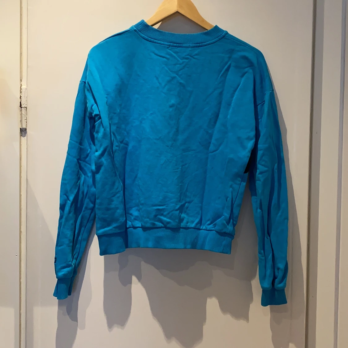 Sweatshirt NA-KD - 90