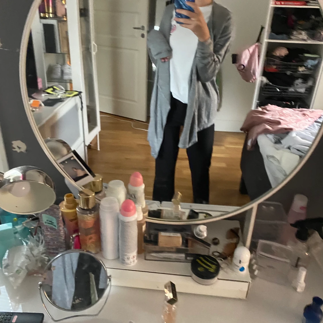 Fin grå tröja storlek s - 90