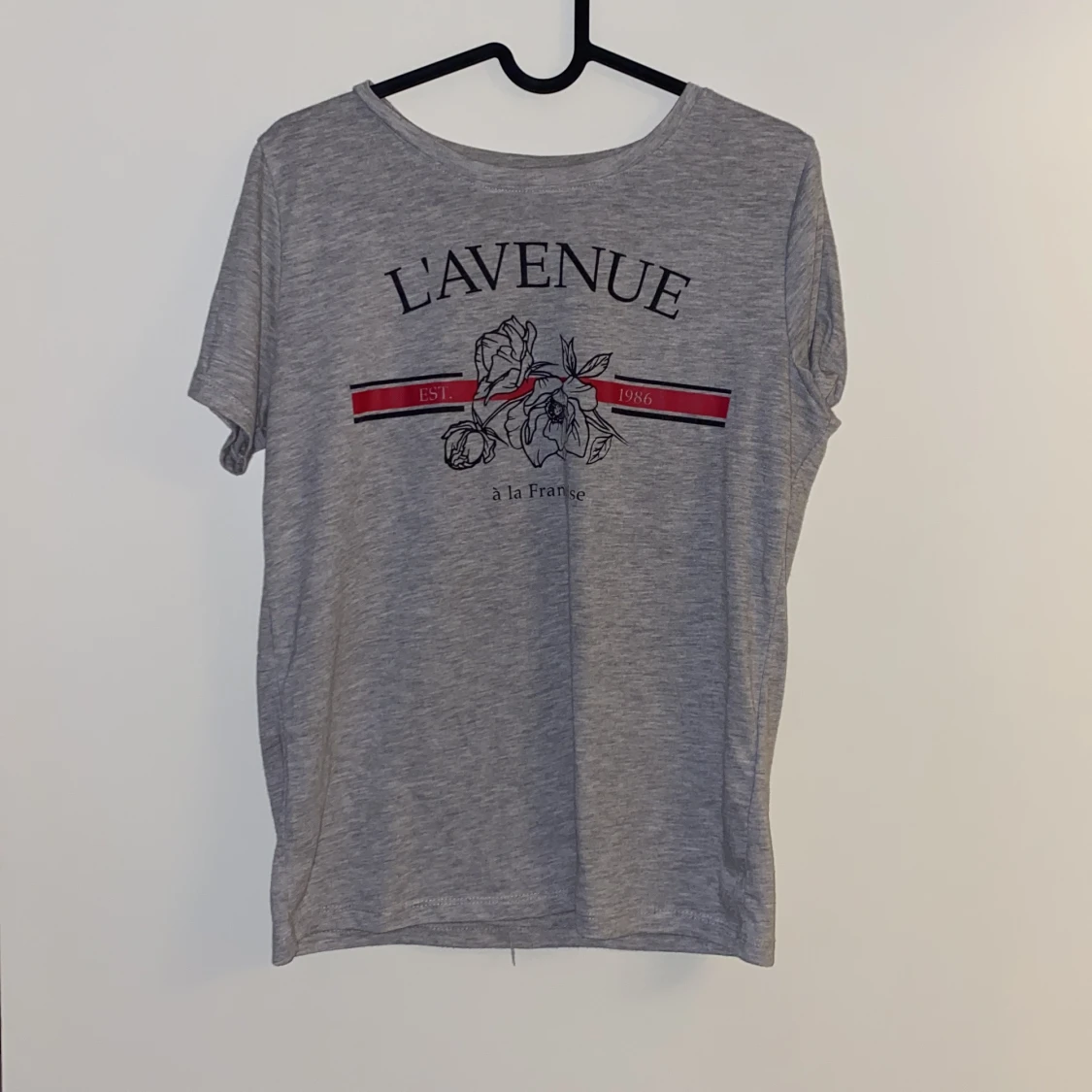 New Yorker T-Shirt  - 90