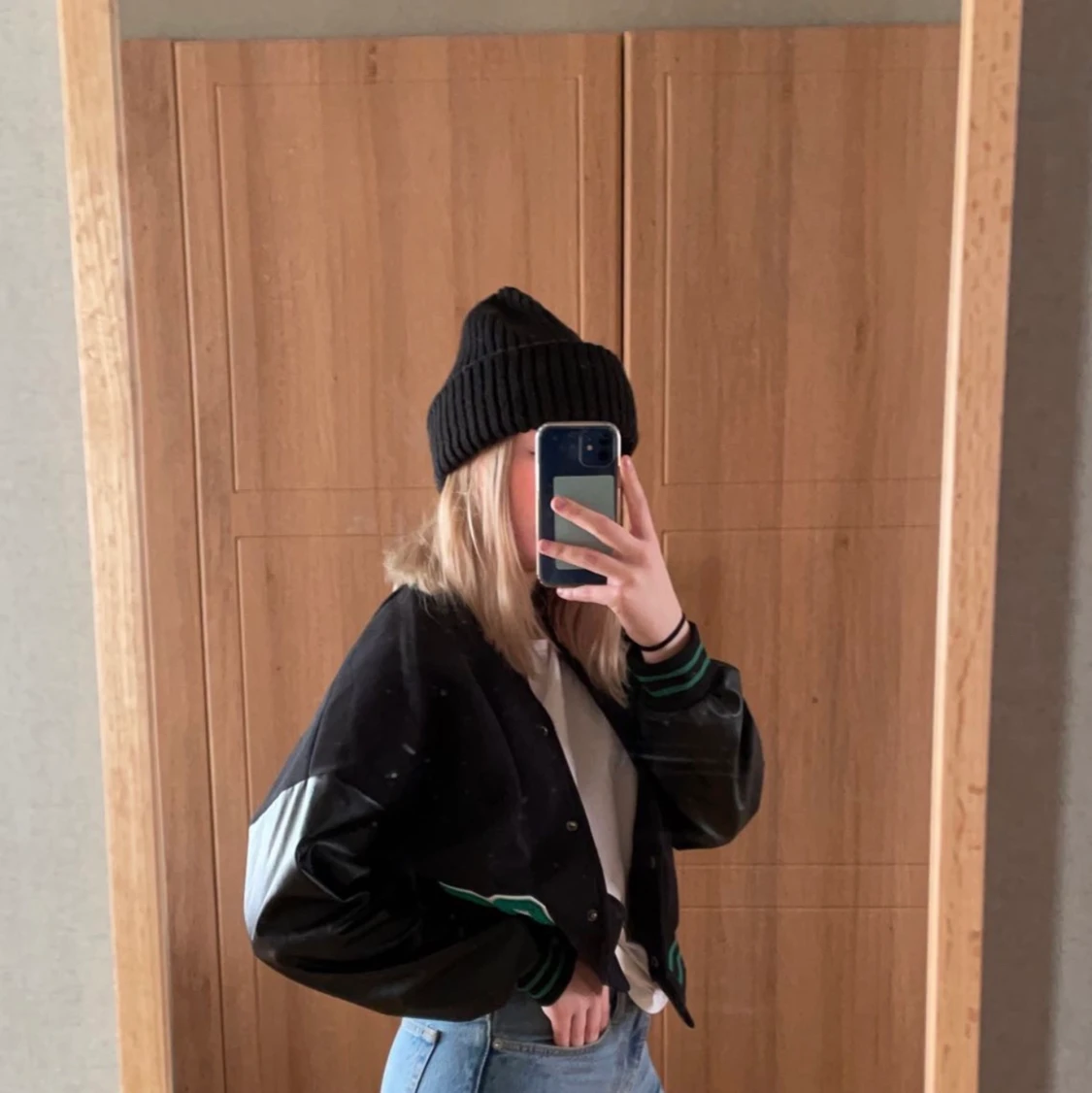 Svart varsity jacka - 90