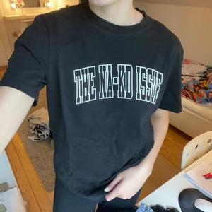 Oversized t-shirt - Oversized t-shirt från NAKD x The Classy Issue i strl XS.