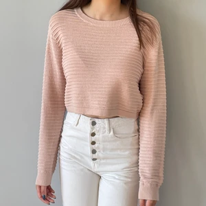 Tröja - Rosa stickad tröja, köparen står för frakten :)