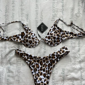 Bikini set  - Leopardfärgat bikini set 🐆 Aldrig använd bara testad!