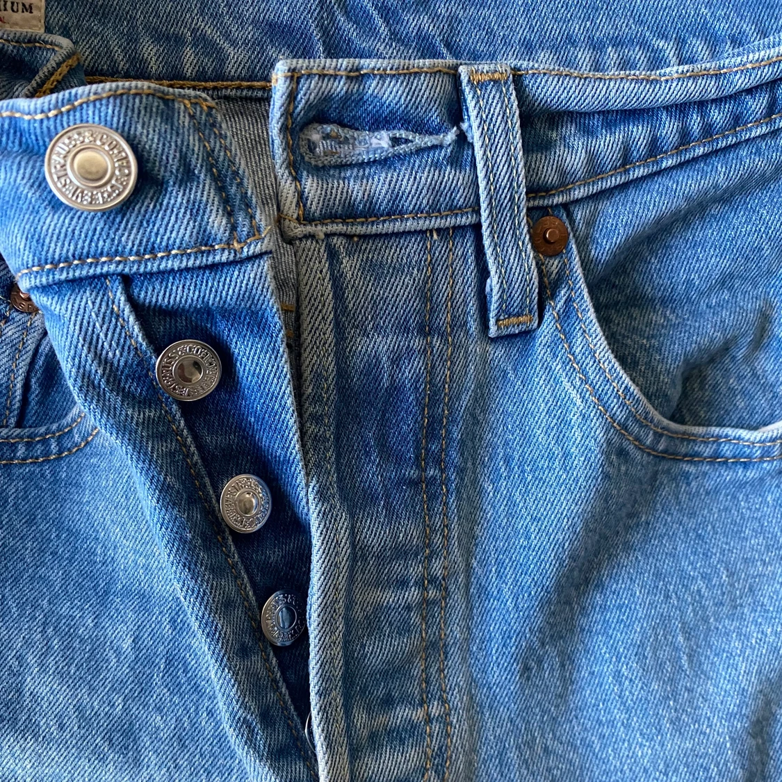 Levis 501 W26 L28 - 91