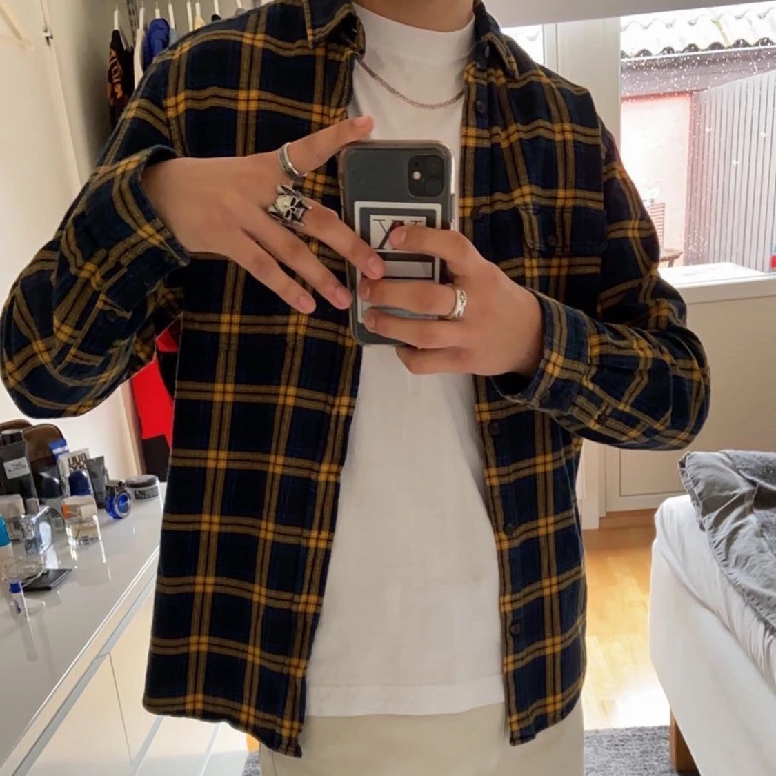 Flanellskjorta storlek M