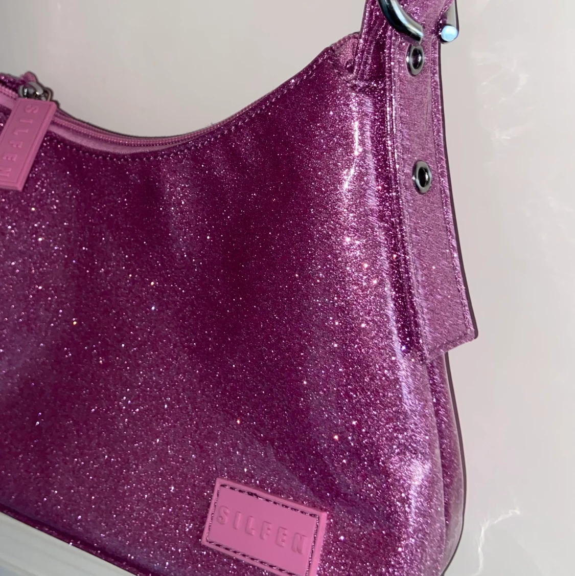 Väska 🤍🤌🏽💕 - 90