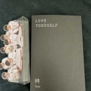 Bts love yourself tear (ver.O) - * photo book  * Photocard  * Standee  * CD  * Notes 