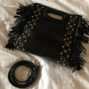 Maje väska - Intressekoll!!! Tänkte kolla om någon är intresserad av att köpa min majeväska. Köpte den förra året för  2 800kr men har inte fått någon användning för den så den är i ett mycket bra skick! Kvitto, dustbag och påse medföljer.