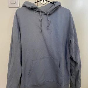 Cubus hoodie strl M - Fin ljusblå färg och superskönt, tunnt material. Sällan använd!